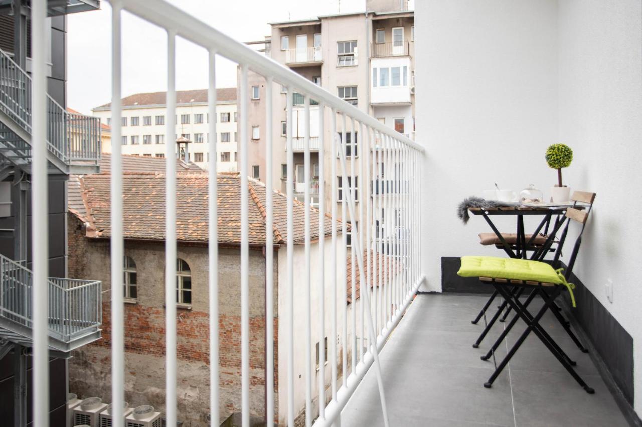 Design City Center Apartments Near Park Zrinjevac Zagreb Exterior foto